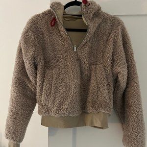 Lululemon Oh So Sherpa hooded jacket - size 6